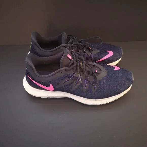 Nike Running Ladies Size 7.5 Navy with Pink Swoosh White & Black Sole Sneakers - Picture 4 of 9